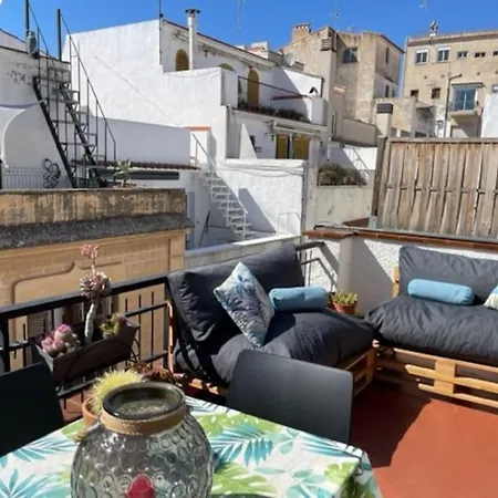 Pure Chill Centre Апартаменти Сіджас