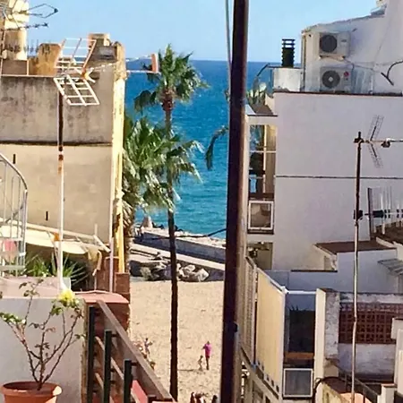 Pure Chill Centre Апартаменти *